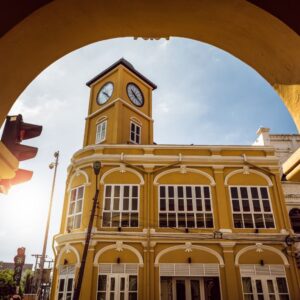 Phuket City Tour
