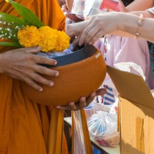 Alms Giving, Offering Food To Monks + Temple of the Dawn + Canal Tour
