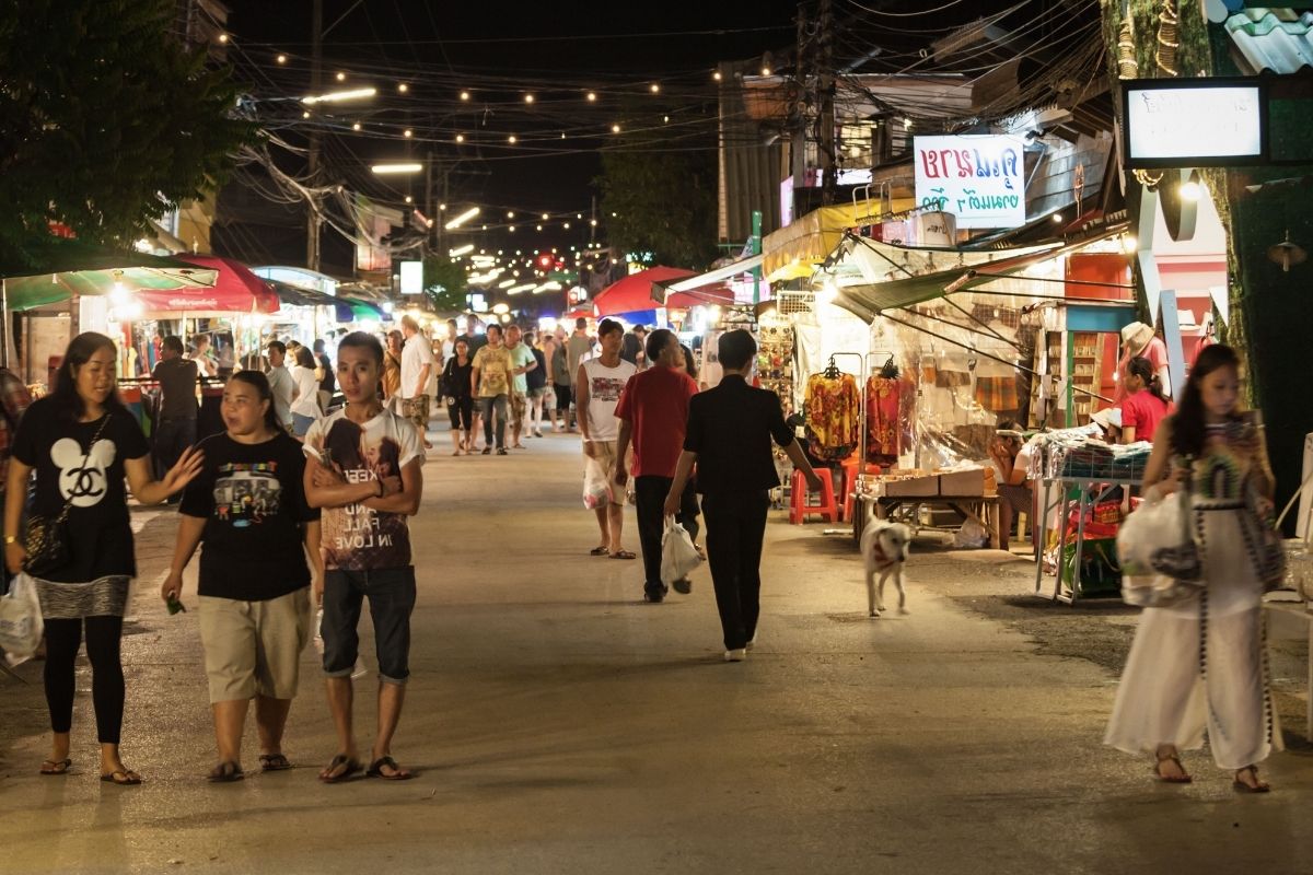 Evening atmosphere at Mae Hong Son Night Market, Thailand